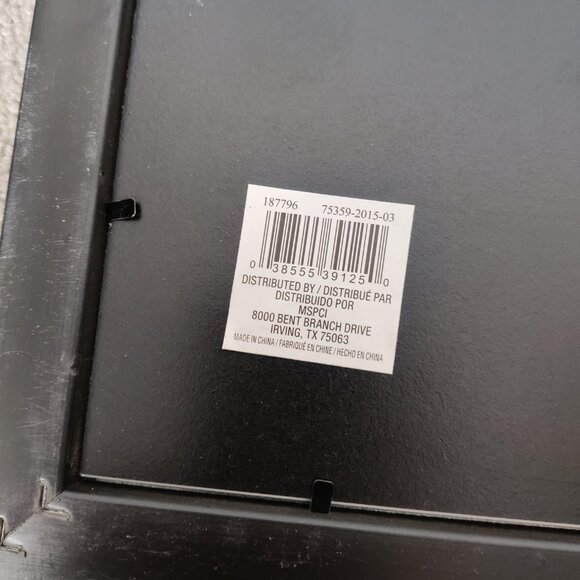 Framed B&W Architectural Study - Ornate Building & Statues - Picture 6 of 9